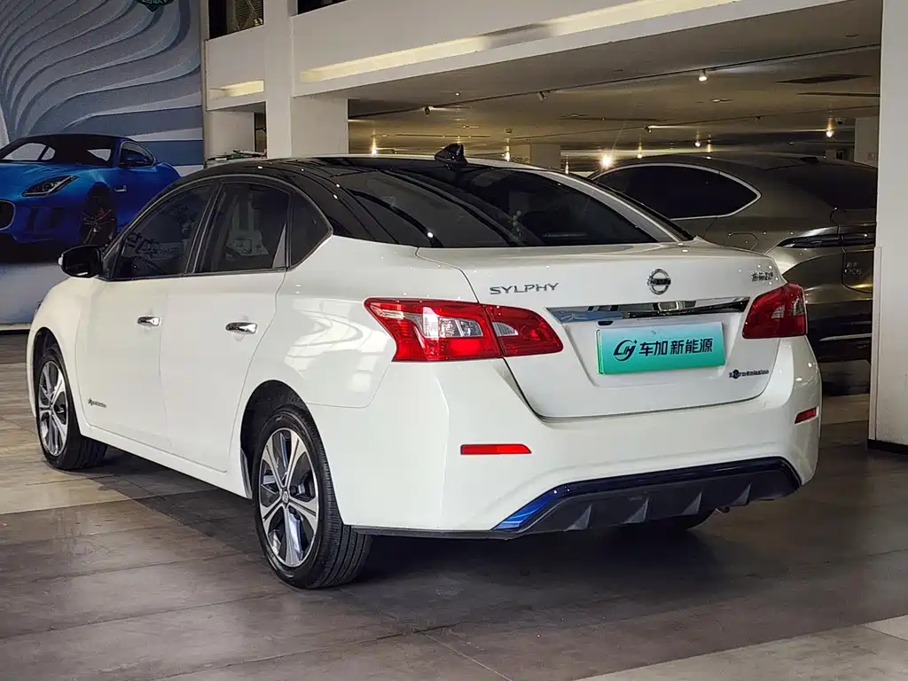 Nissan Sylphy EV — миниатюра 9
