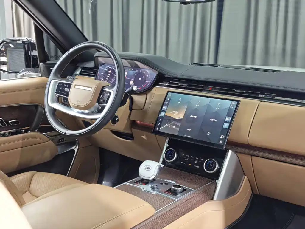 Land Rover Range Rover — миниатюра 10