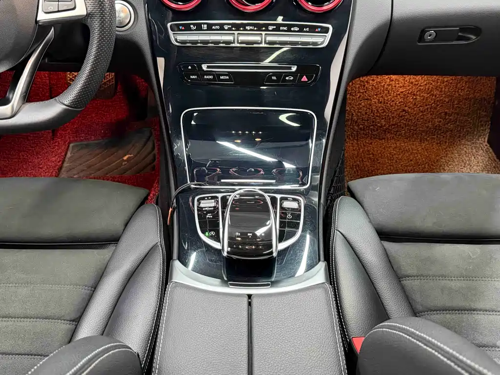 Mercedes-Benz C-Class — миниатюра 22