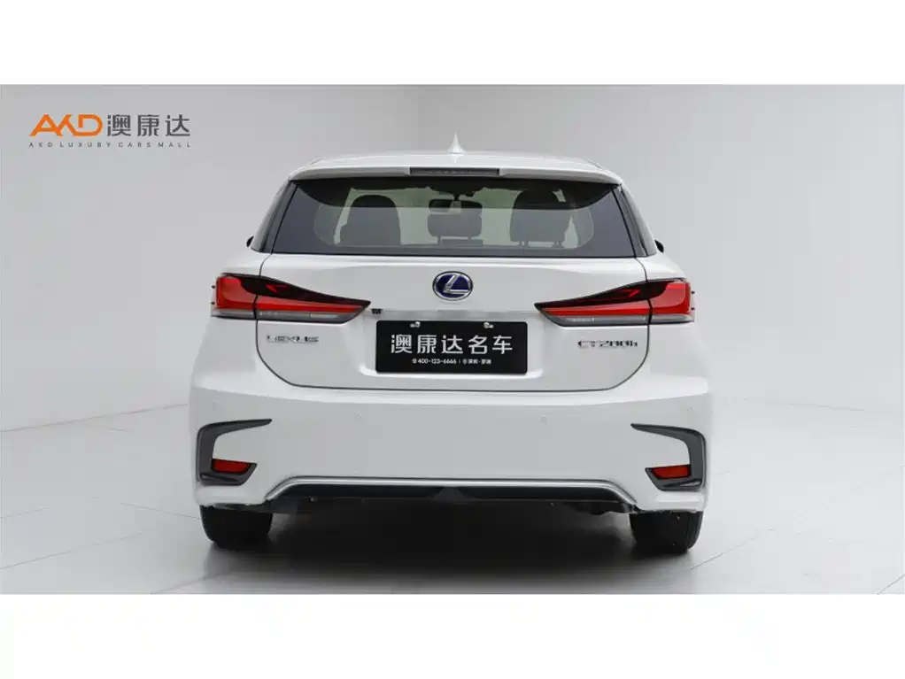 Lexus CT — миниатюра 4
