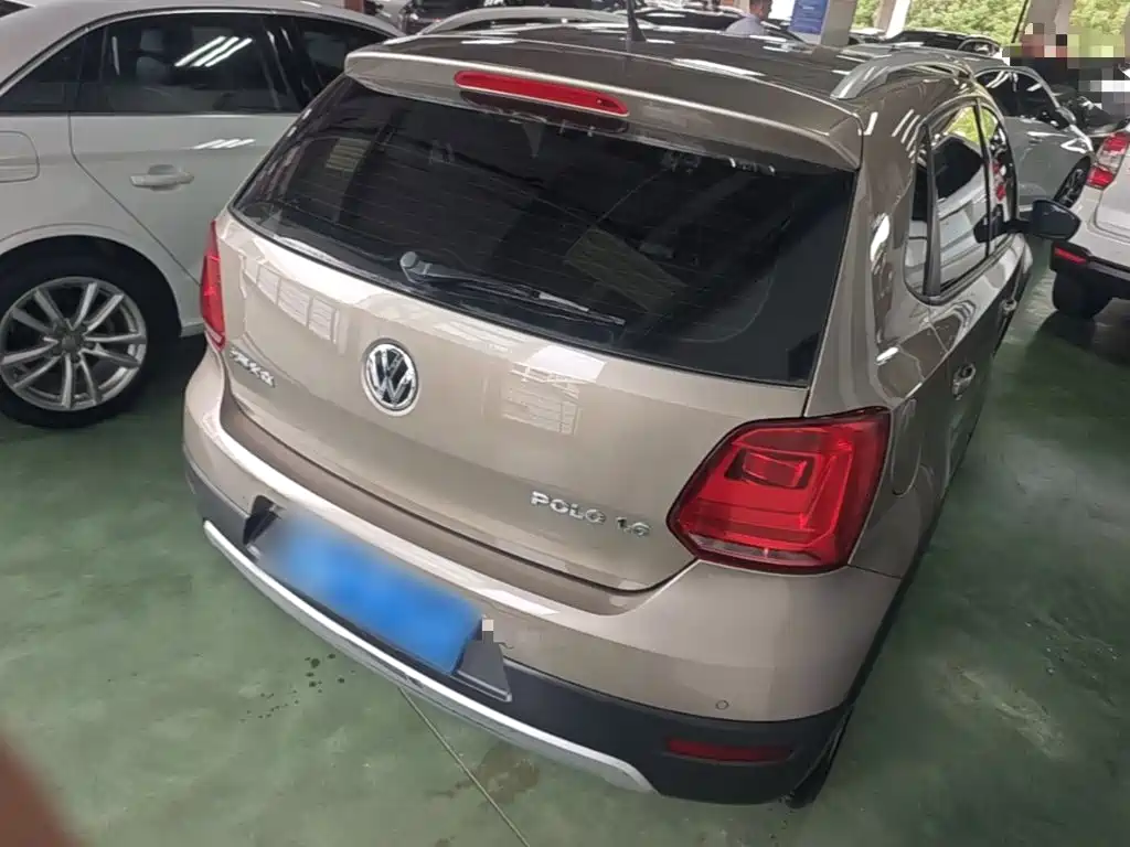 Volkswagen Polo — миниатюра 7