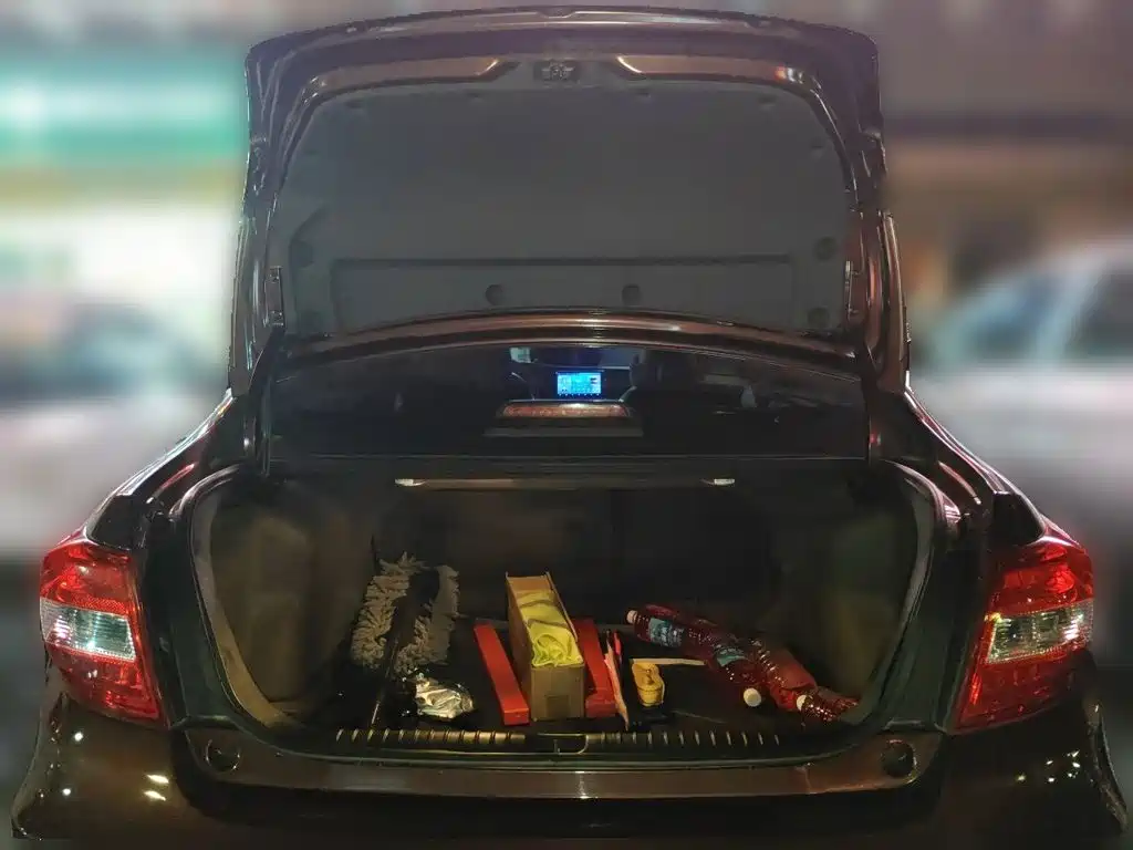 Geely Vision — миниатюра 20