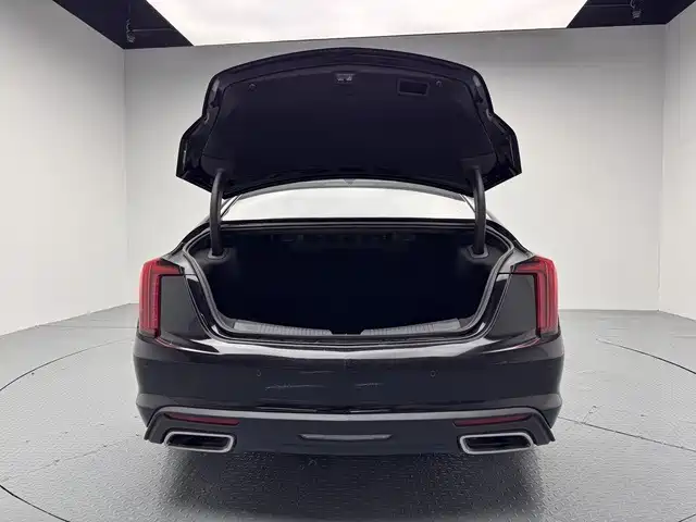 Cadillac CT5 — миниатюра 17