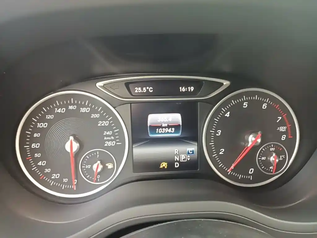 Mercedes-Benz B-Class — миниатюра 12
