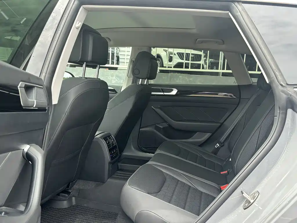 Volkswagen FAW - Passat CC CC 2021 380TSI