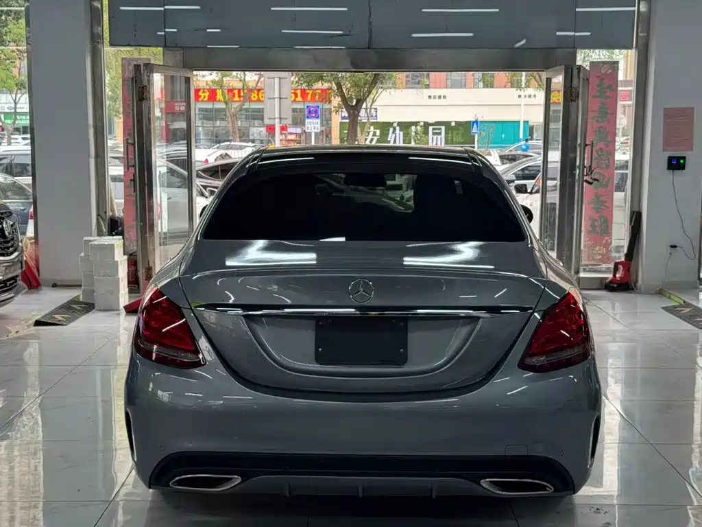 Mercedes-Benz C-Class — миниатюра 4