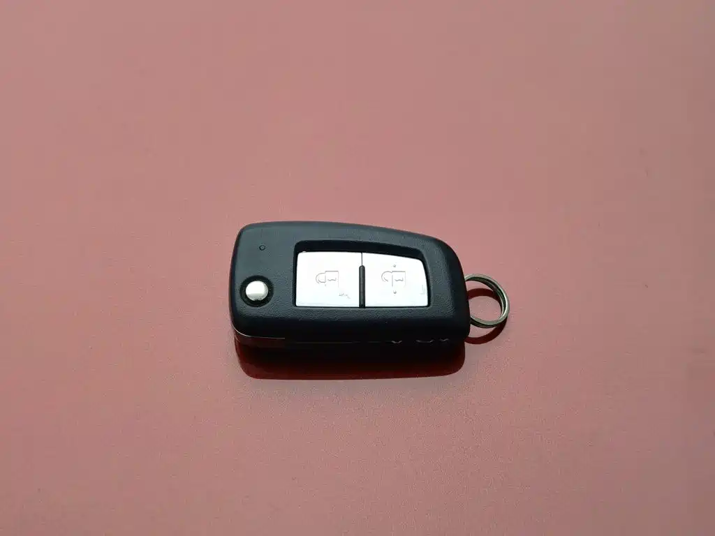 Nissan Tiida — миниатюра 19