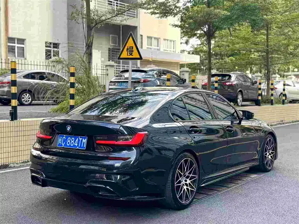 BMW 3 Series — миниатюра 4