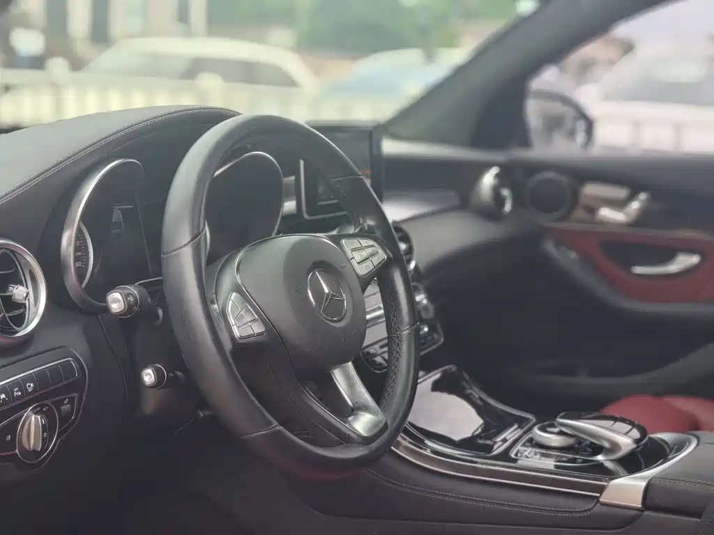 Mercedes-Benz GLC Coupe — миниатюра 4