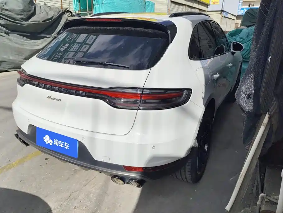 Porsche Macan — миниатюра 3