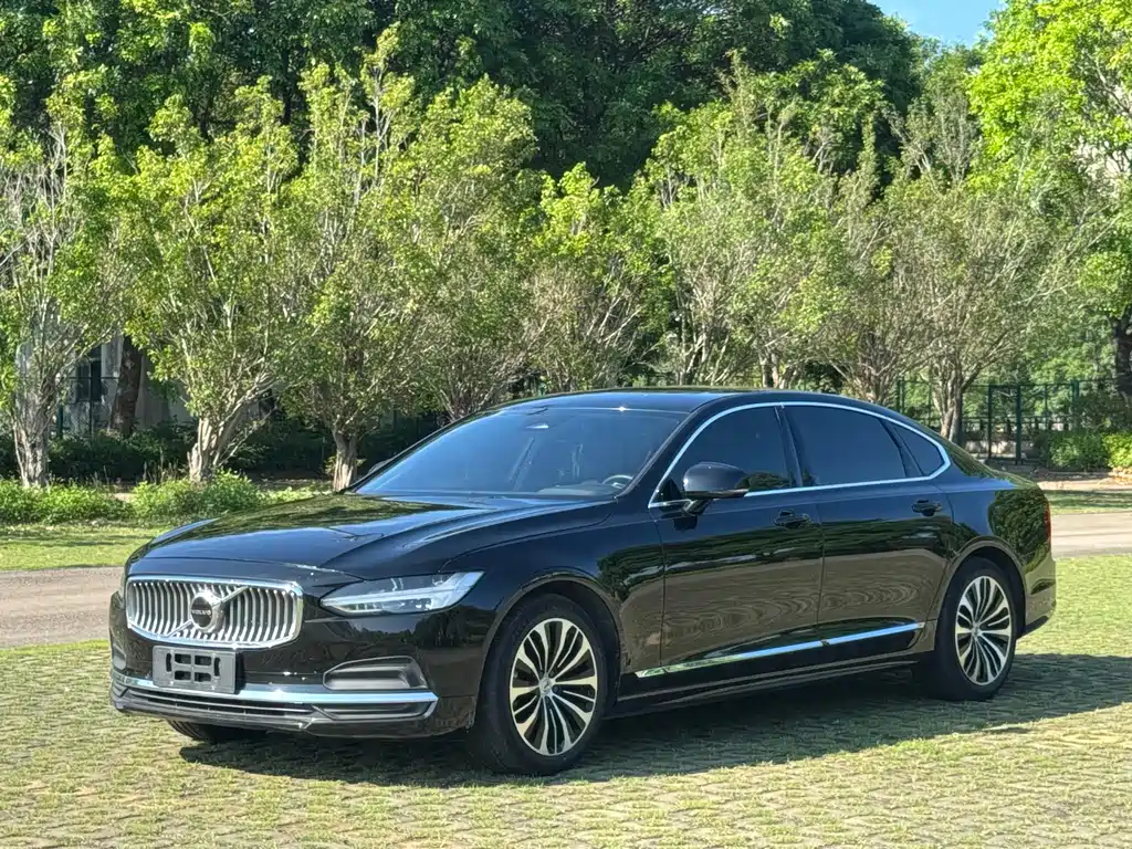 Volvo S90 2024