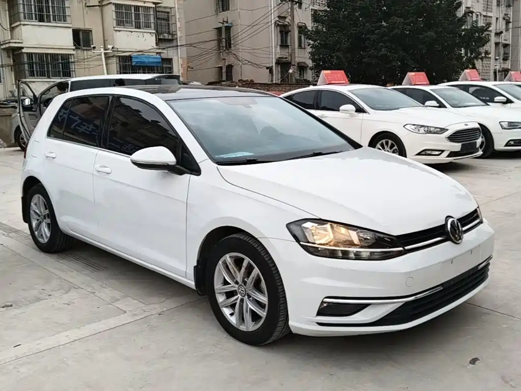 Volkswagen Golf — миниатюра 4
