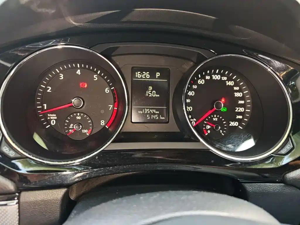 Volkswagen Sagitar — миниатюра 7