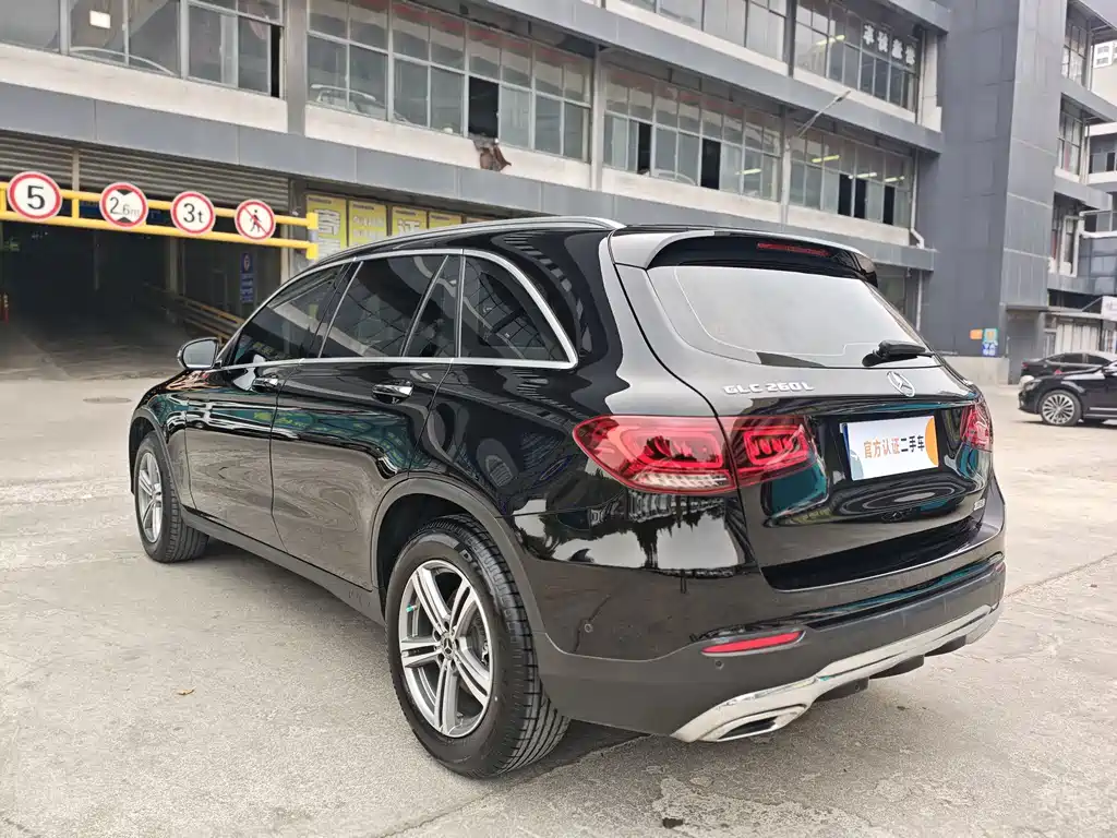 Mercedes-Benz GLC — миниатюра 3