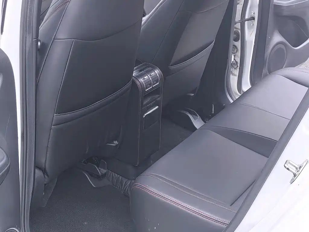 Honda Fit — миниатюра 5