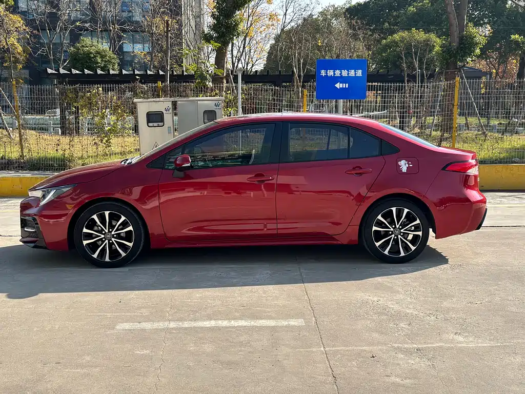 TOYOTA LEI LING