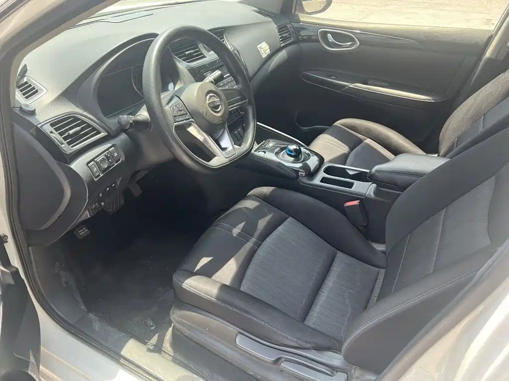 Nissan Sylphy EV — миниатюра 5