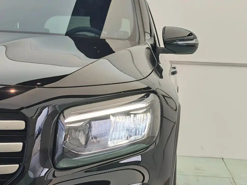 Mercedes-Benz GLB 2025 GLB 220