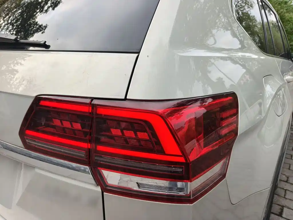 Volkswagen Teramont — миниатюра 8
