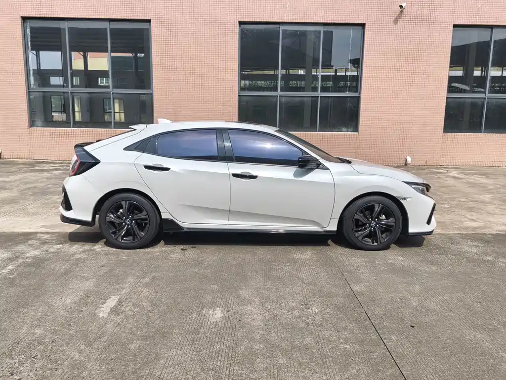 Honda Civic — миниатюра 4