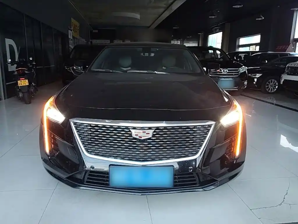 Cadillac CT6 — миниатюра 3