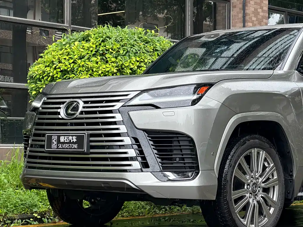 Lexus LX 2025 700h VIP