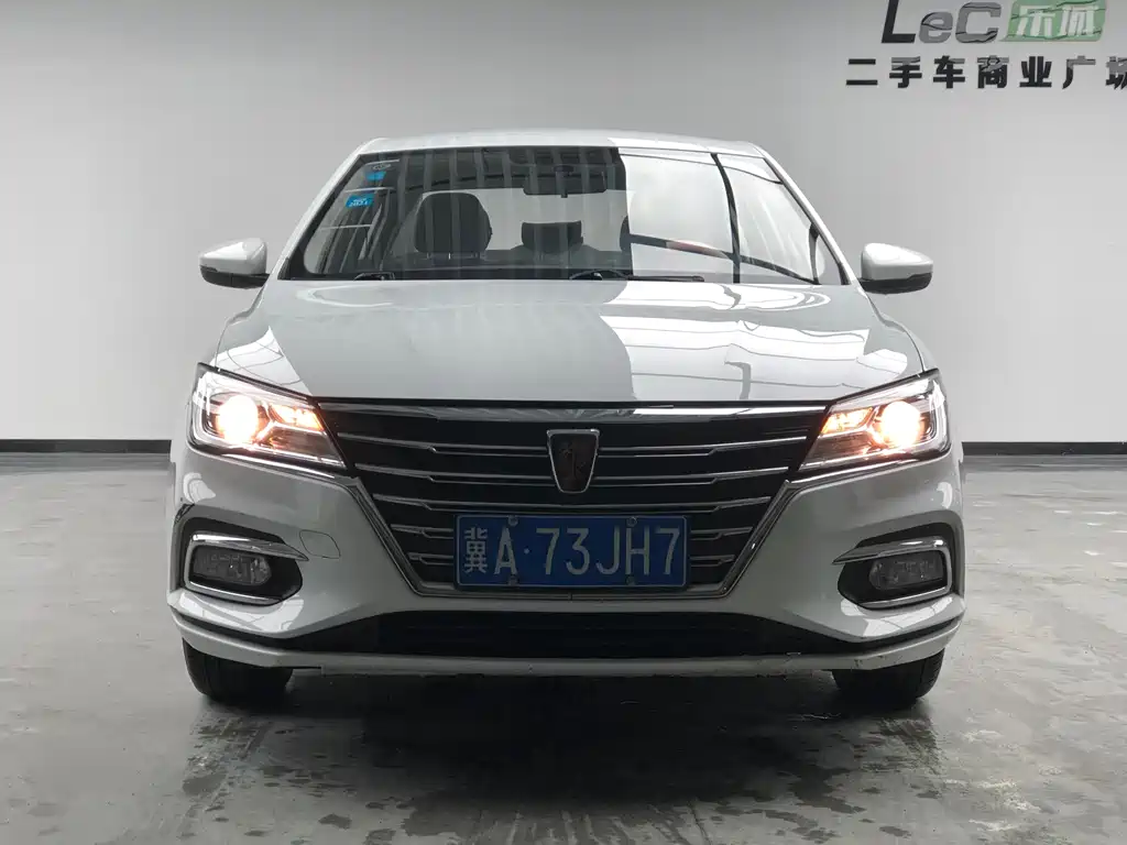 ROEWE I5