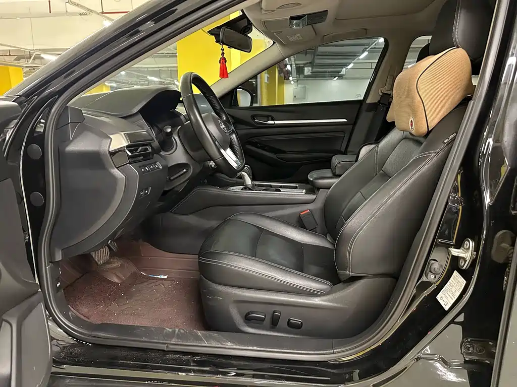 Nissan Teana — миниатюра 4