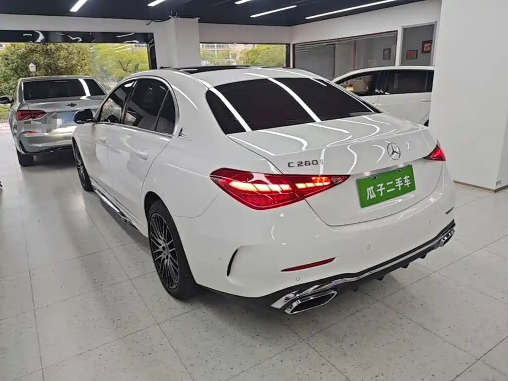 Mercedes-Benz C-Class — миниатюра 5