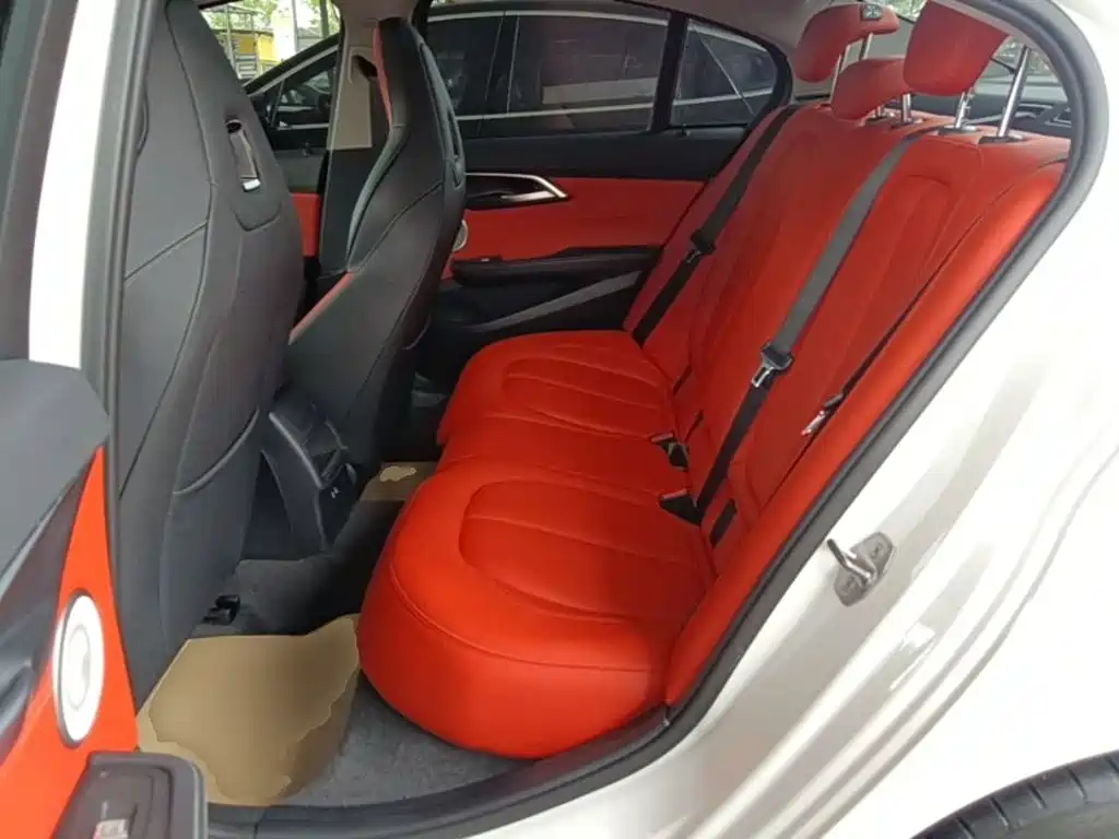 BMW 1 Series — миниатюра 17