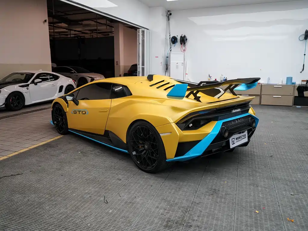 Lamborghini Huracán - фото 4