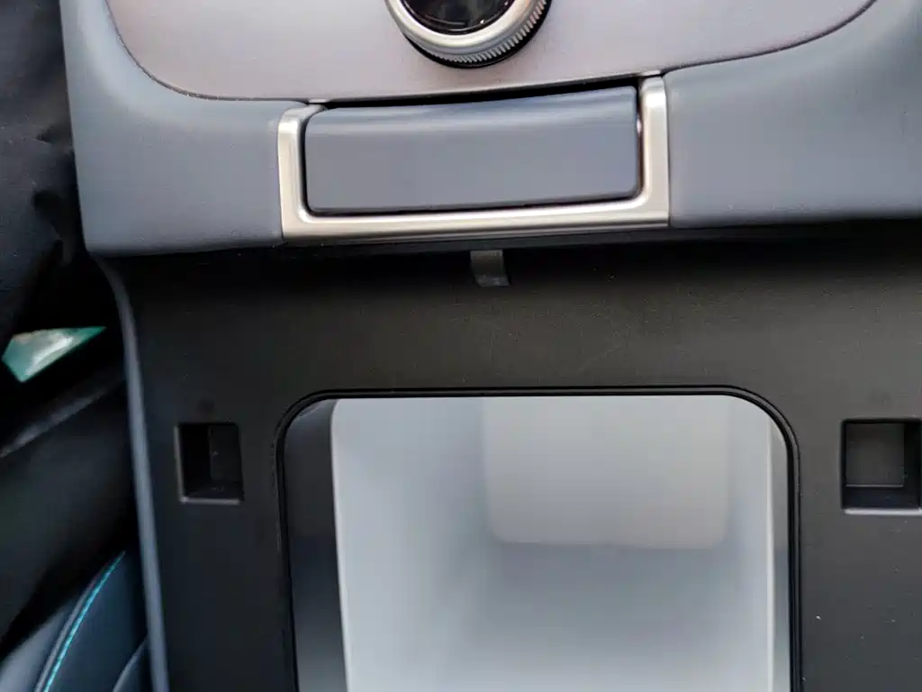 BYD SEA LION 07 DM I