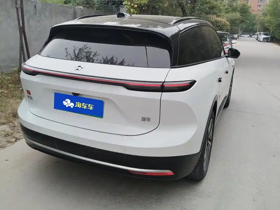 NIO ES6 — миниатюра 3
