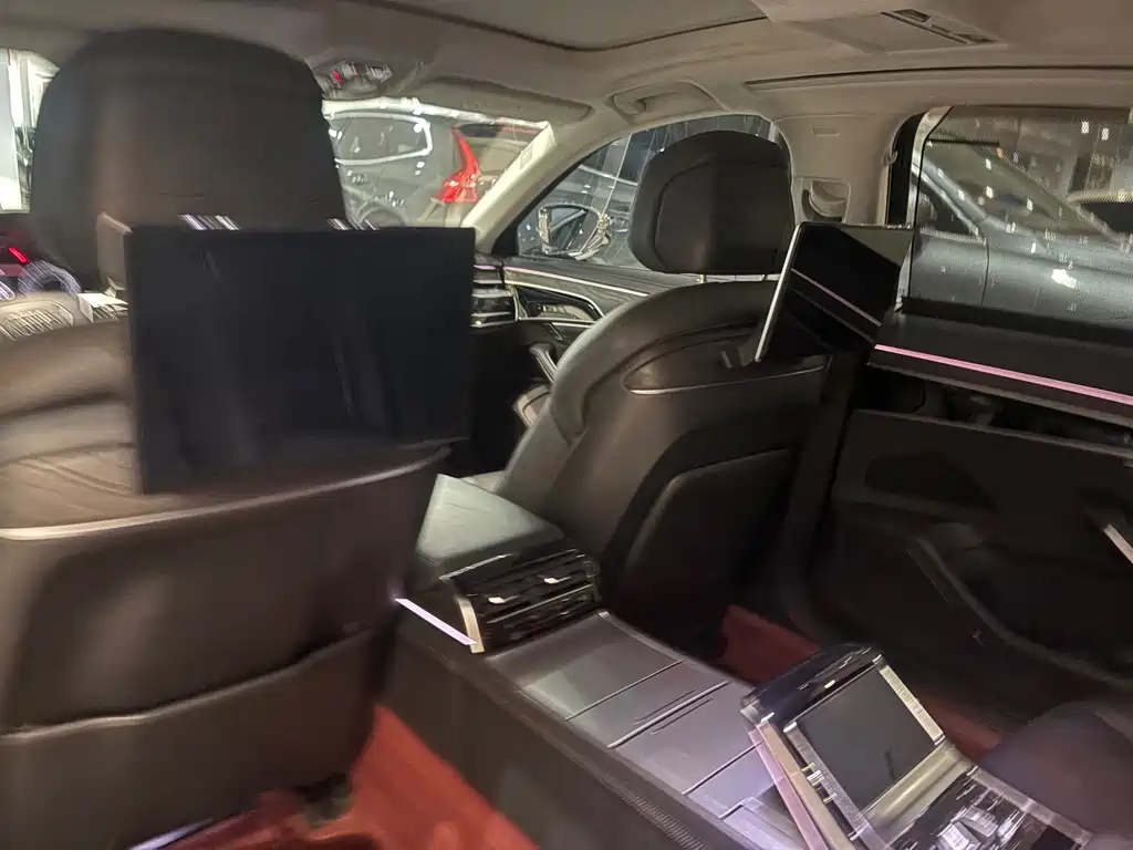 Audi A8 2024 A8L Horch