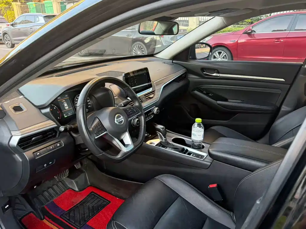 Nissan Teana — миниатюра 7