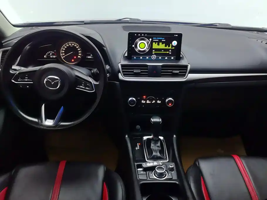 Mazda 3 Axela — миниатюра 12