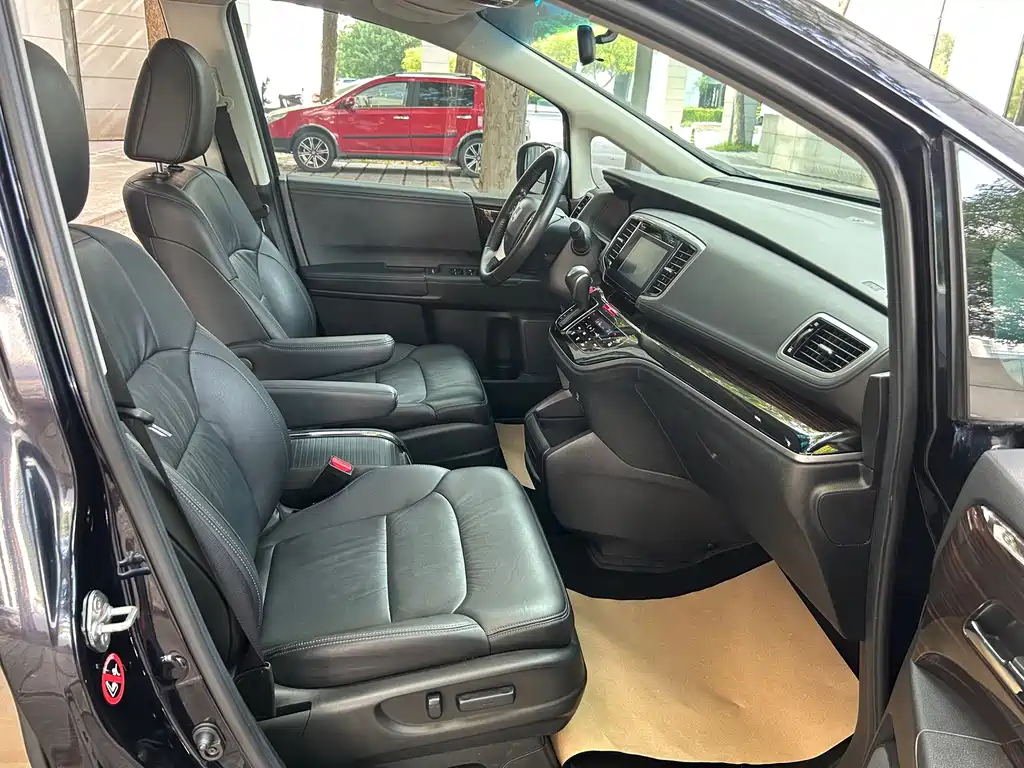 Honda Odyssey — миниатюра 13