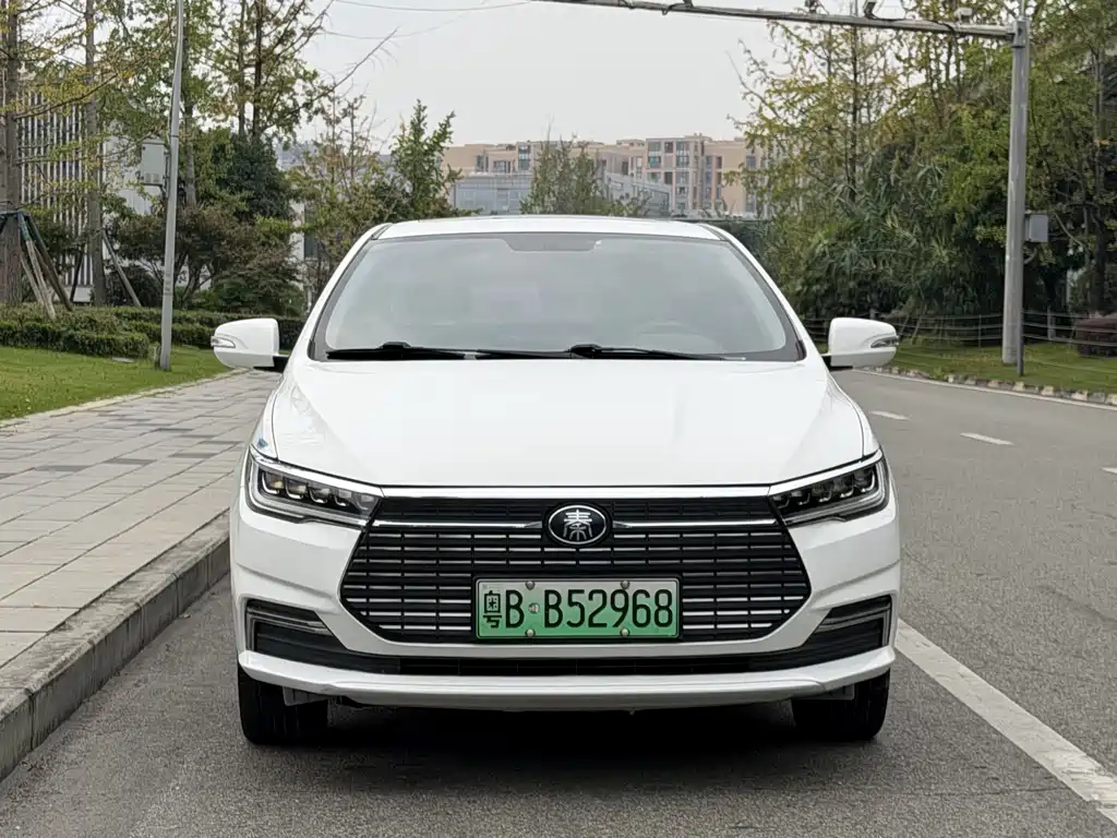 BYD Qin NEV — миниатюра 11
