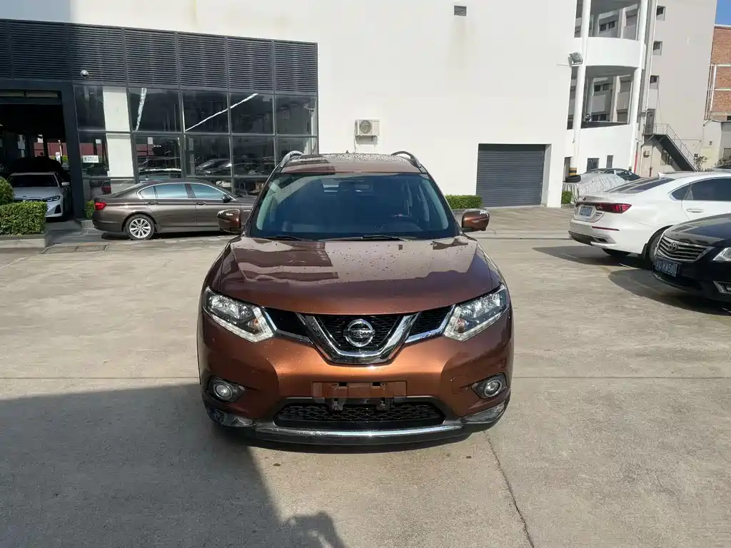 Nissan X-Trail — миниатюра 2