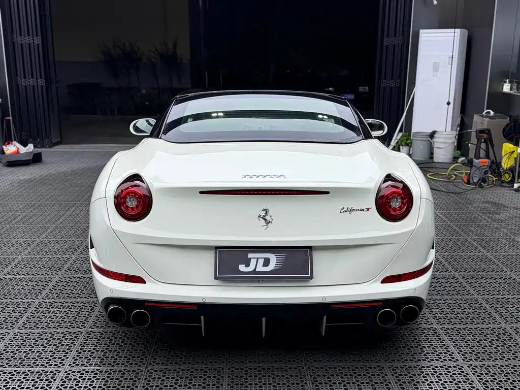 Ferrari California T 2015 3.9T