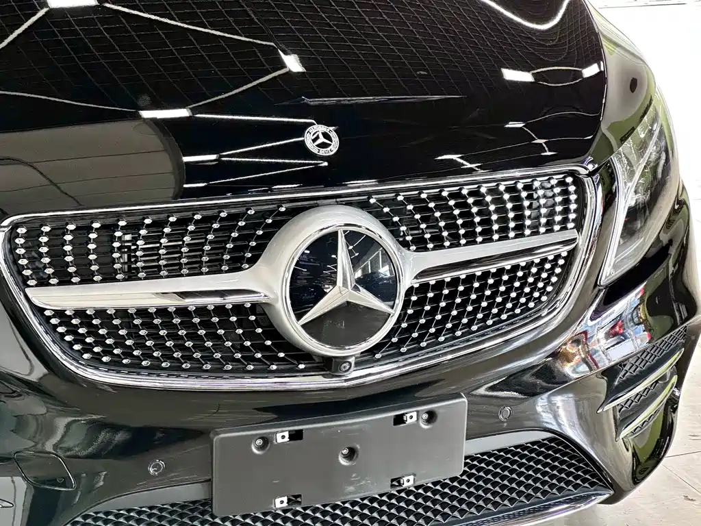 Mercedes-Benz V-Class V 2022 V 260 L Luxury