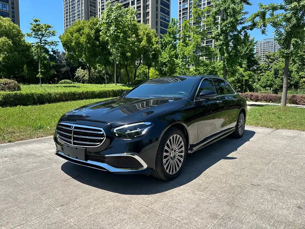 Mercedes-Benz E-Class 2021