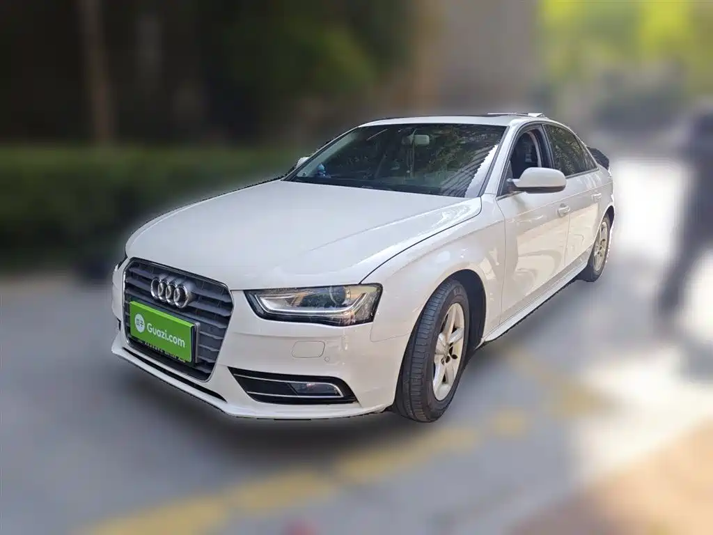 Audi A4L 2014