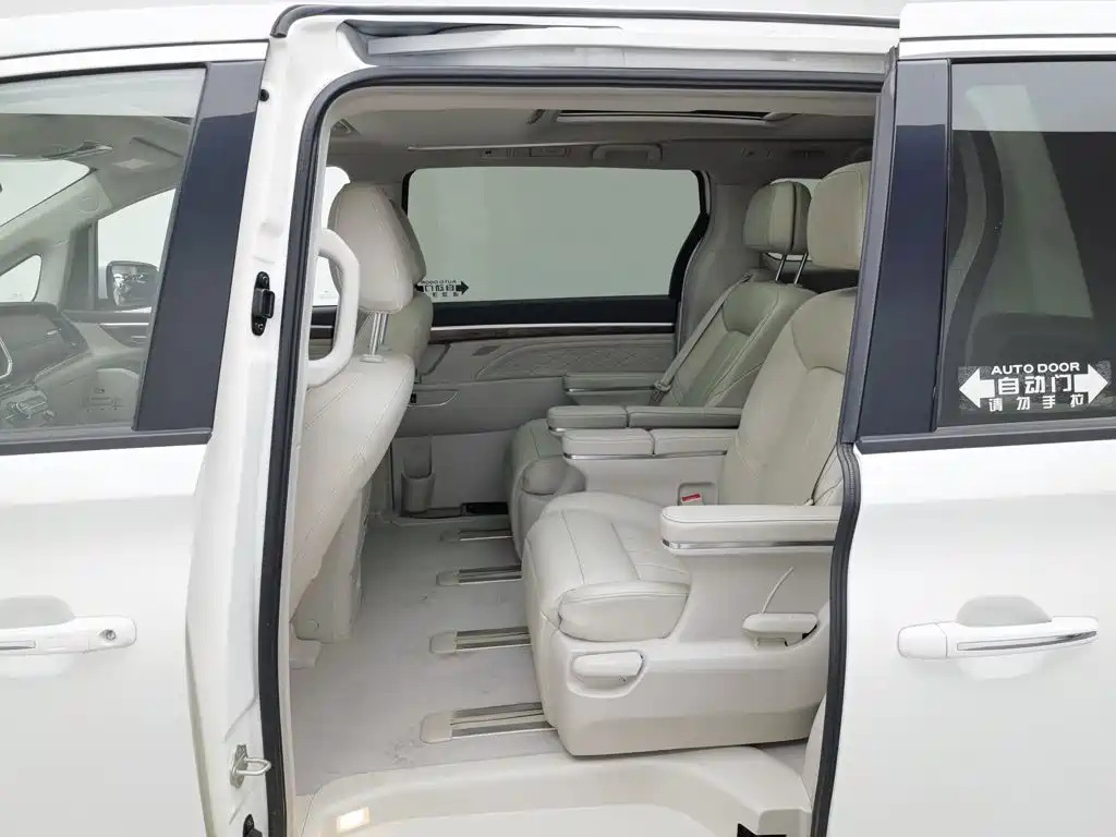 GAC Motor Trumpchi M8 — миниатюра 15