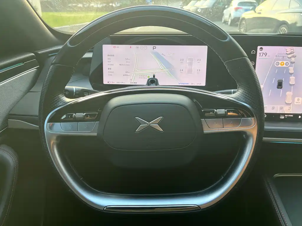 XPeng P7 — миниатюра 15