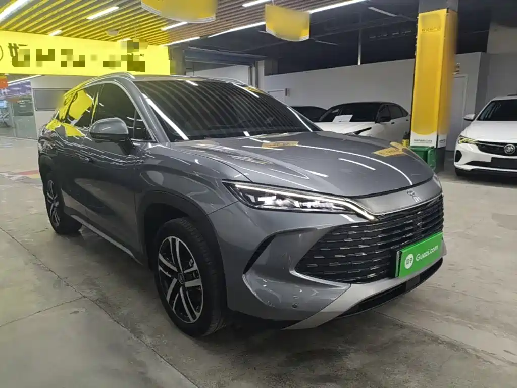 BYD L DM-i — миниатюра 4