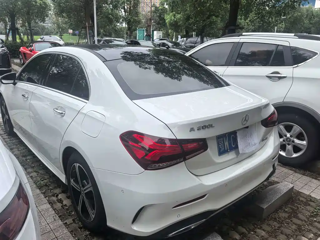 Mercedes-Benz A-Class A 2022 A 200 L Sport Fashion