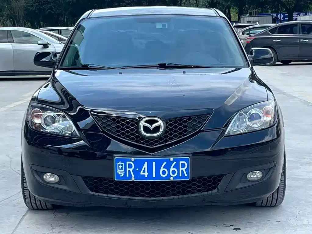 Mazda 3 (Import) — миниатюра 2