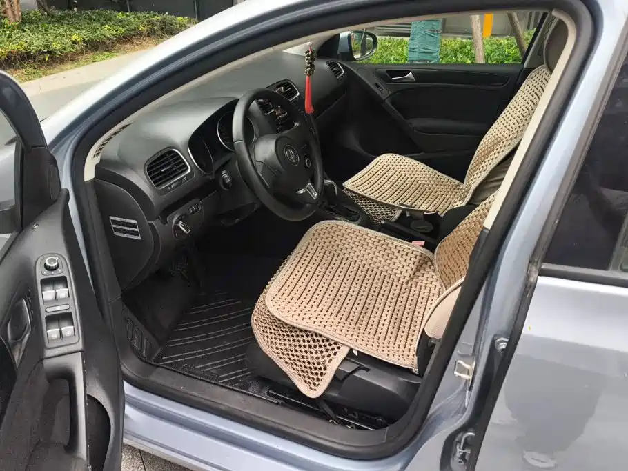 Volkswagen Golf — миниатюра 9