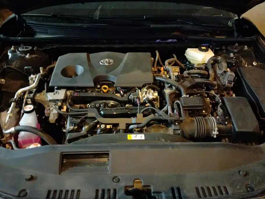 Toyota Camry — миниатюра 10